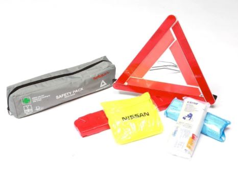 Комплект засобів безпеки(аптечка, жилет, знак аварійної зупинки) (35090)