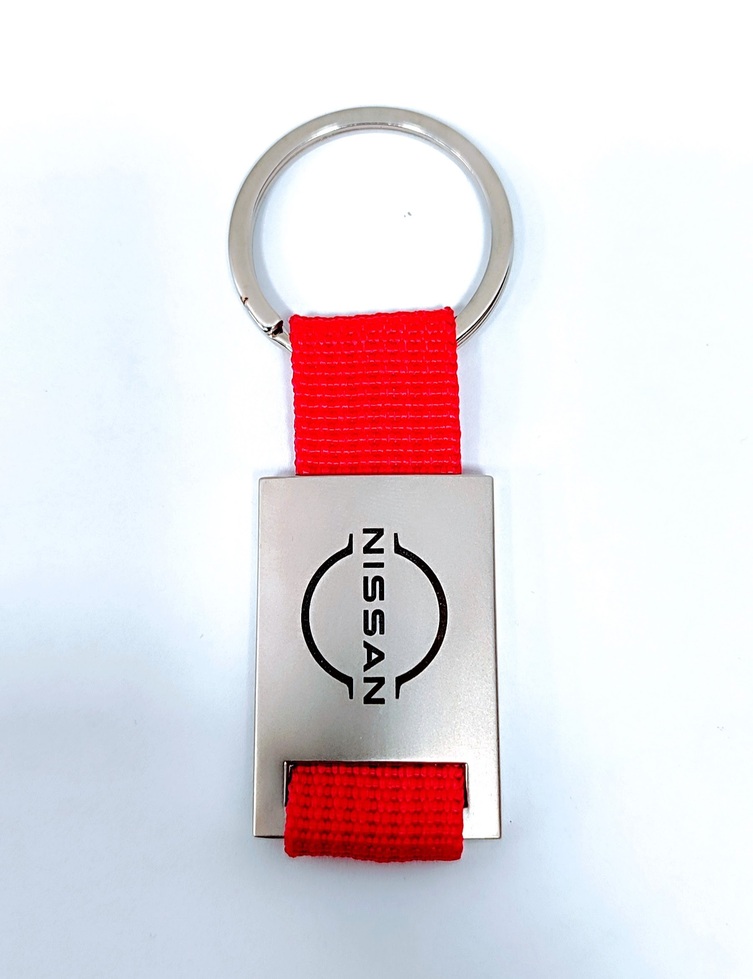 Брелок з логотипом Nissan, червоний (41527)