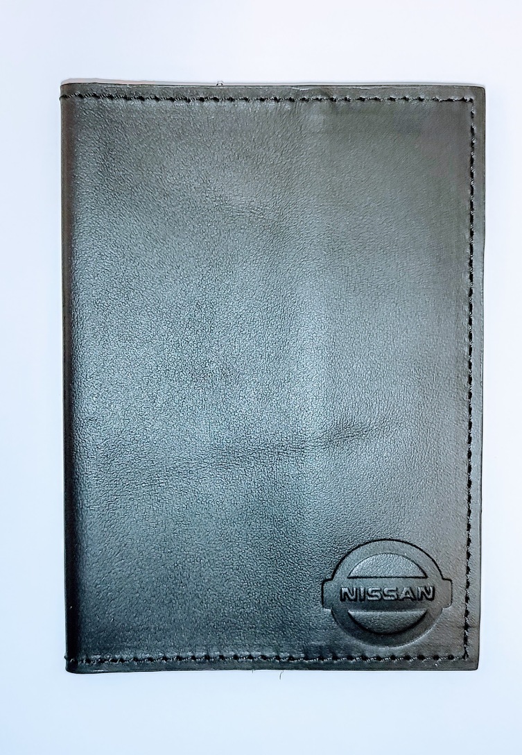 Обкладинка на паспорт з натуральної шкіри Nissan (41529)