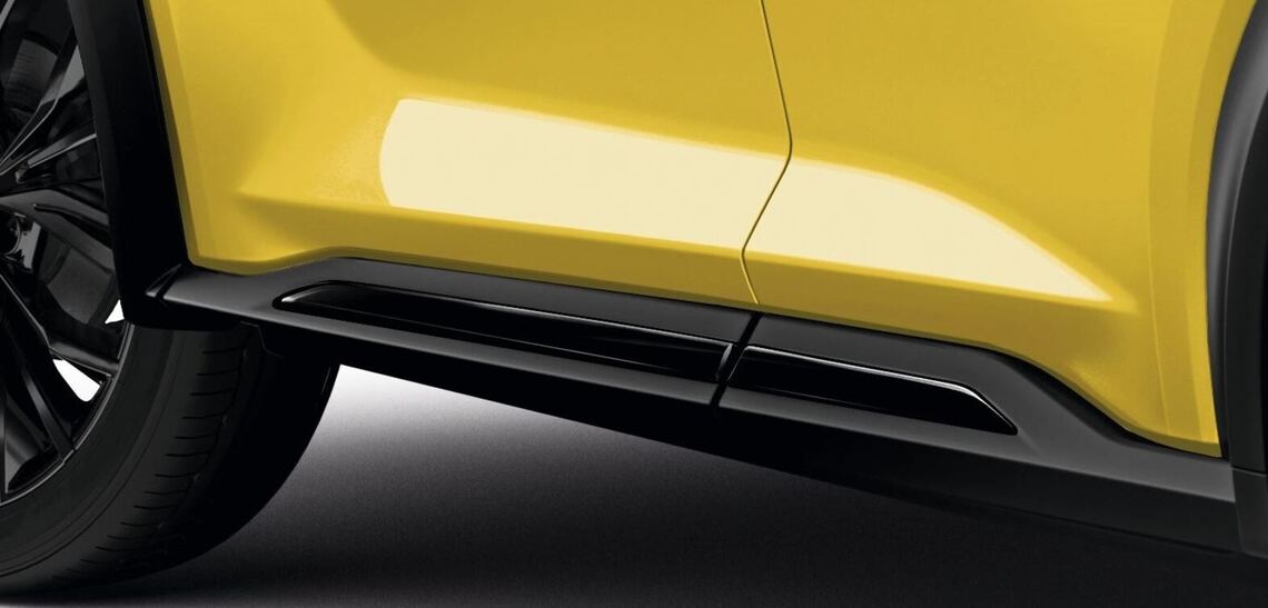 Накладки бічні молдингів дверей, Gloss Black, к-т 4 шт. JUKE F16 (35204)