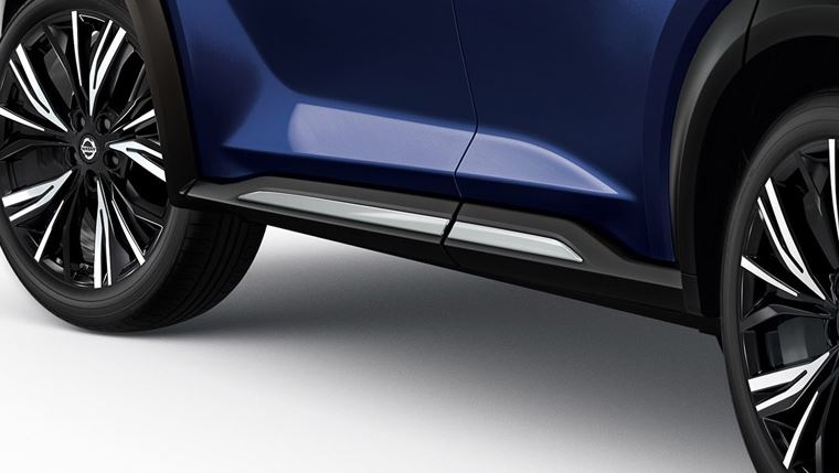 Накладки бічні молдингів дверей, сріблясті, к-т 4 шт. JUKE F16 (35077)